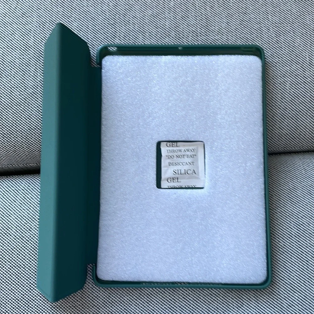 Premium Protective Hard PC Back Cover for Apple iPad 9.7 Inch (teal)